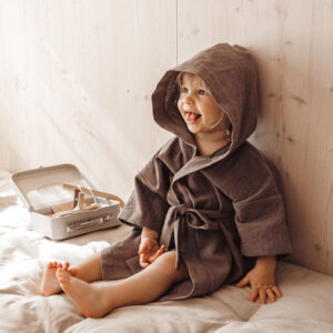 Linane hommikumantel lastele