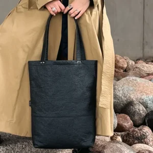 Ananassinahast tote bag